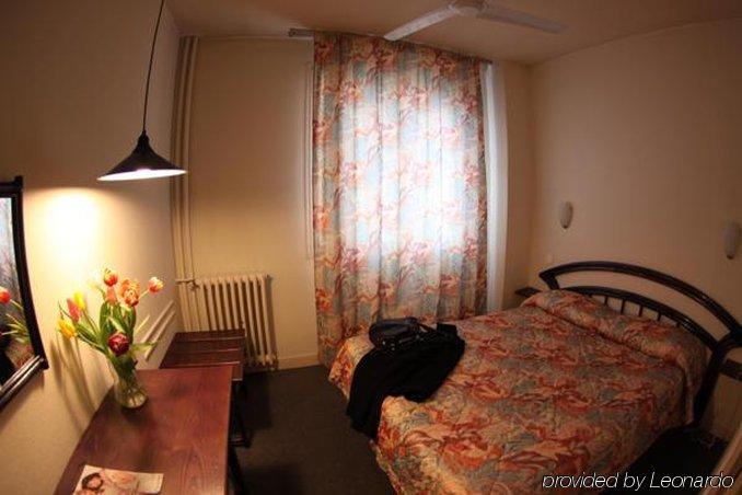 Garden Hotel Toulouse Værelse billede